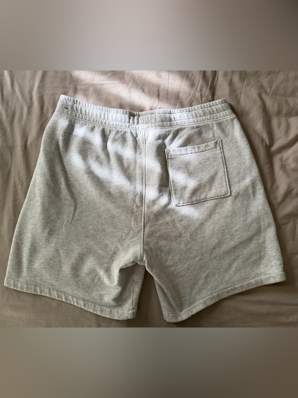 Abercrombie & Fitch Light Gray Men's Drawstring Athletic Shorts - Picture 2 of 3